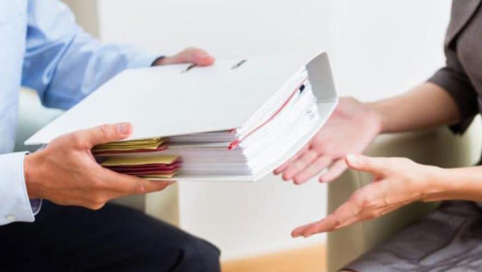 Sổ bàn giao ca trực bảo vệ giúp quản lý và duy trì hoạt động hiệu quả