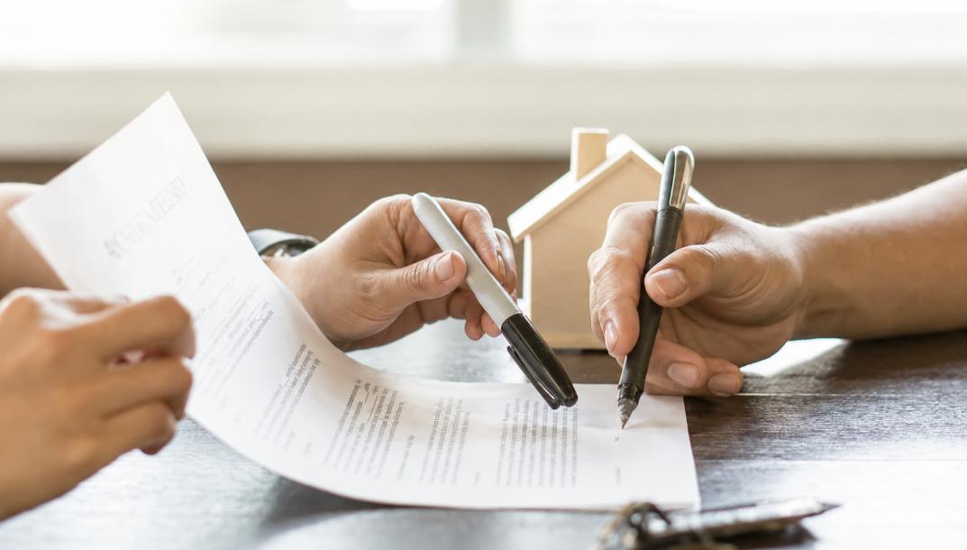 Hợp đồng dịch vụ bảo vệ là cơ sở pháp lý quan trọng và đảm bảo sự hợp tác lâu dài