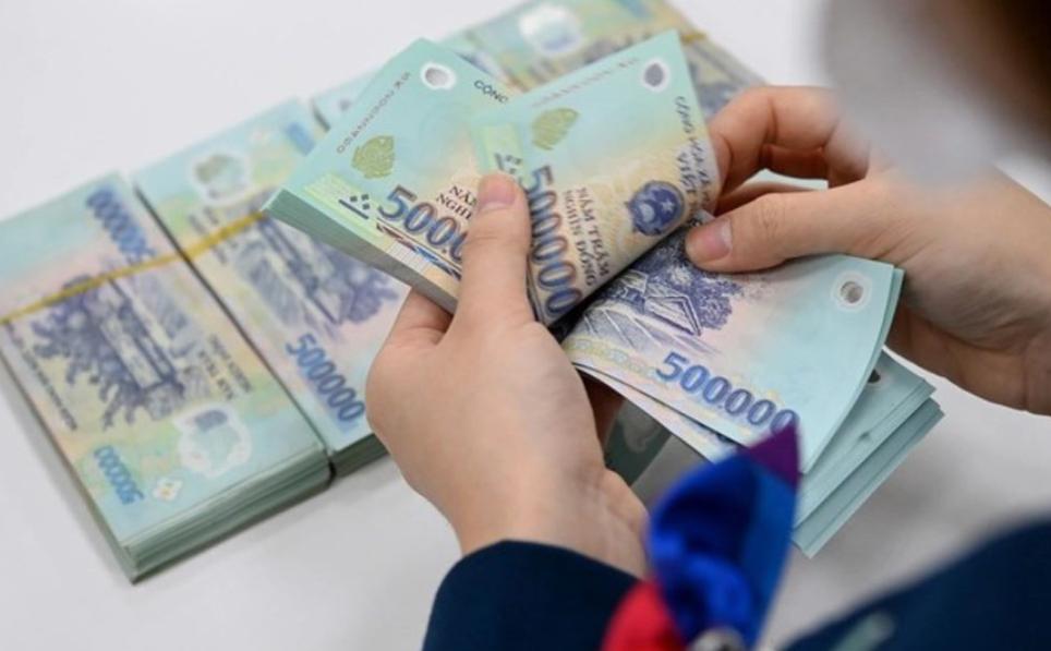 Nhân viên bảo vệ ca 8 tiếng có thu nhập và chế độ đãi ngộ tốt