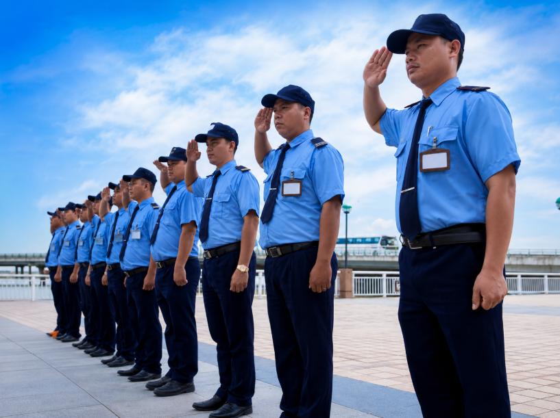 Kinh doanh dịch vụ bảo vệ là ngành nghề cung cấp nhân lực, phương tiện và công cụ hỗ trợ để đảm bảo an ninh trật tự 