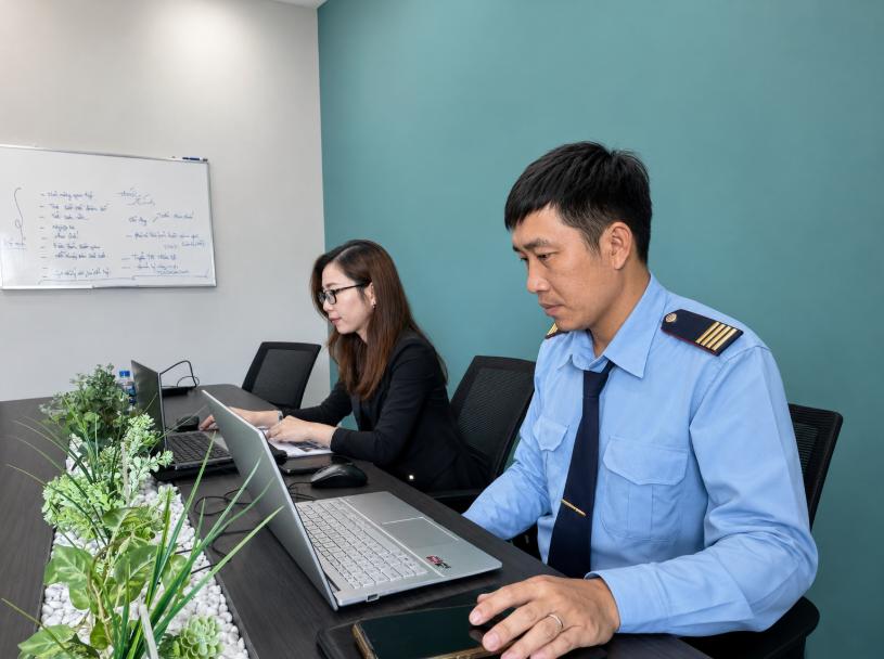 Trước tiên, công ty bảo vệ sẽ tiếp nhận yêu cầu và tư vấn dịch vụ phù hợp